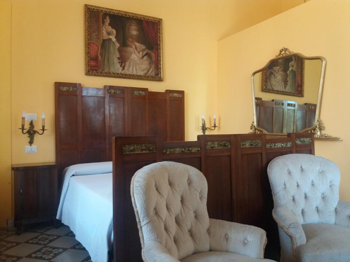 Antico Palazzo Spinola Gallipoli Exterior foto